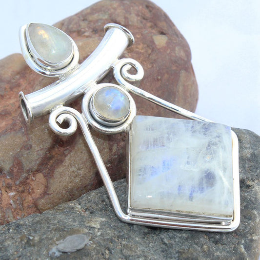 925 SOLID STERLING SILVER NATURAL RAINBOW MOONSTONE PENDANT