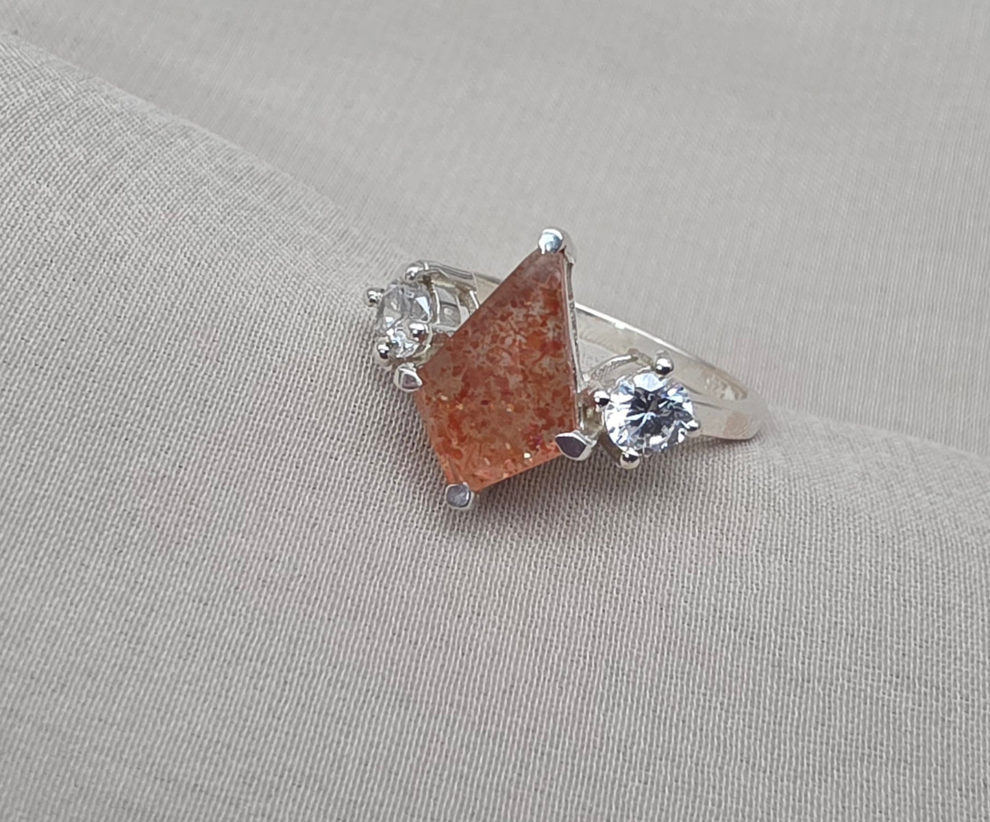 925 SOLID STERLING SILVER NATURAL SUNSTONE GEMSTONE HANDMADE RING, CRYSTAL WEDDING RING ALL SIZES AVAILABLE