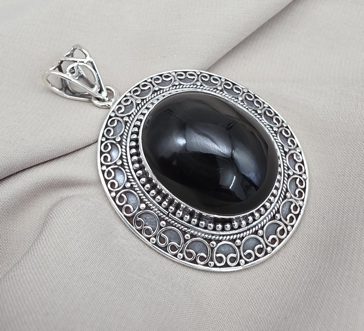 925 Sterling Silver Natural Black Onyx Silver Pendant Oval Cabochon Handmade Gemstone Jewelry