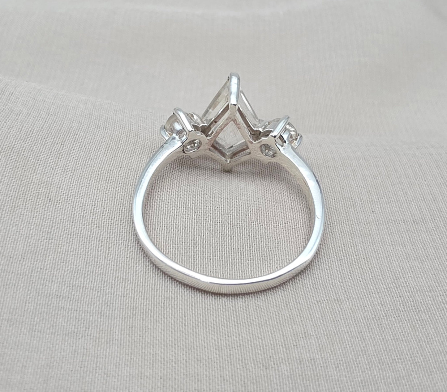 925 SOLID STERLING SILVER NATURAL CRYSTAL GEMSTONE HANDMADE RING, ALL SIZES AVAILABLE