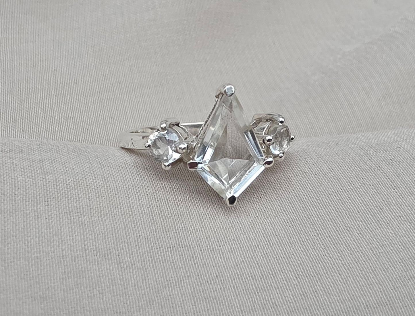 925 SOLID STERLING SILVER NATURAL CRYSTAL GEMSTONE HANDMADE RING, ALL SIZES AVAILABLE