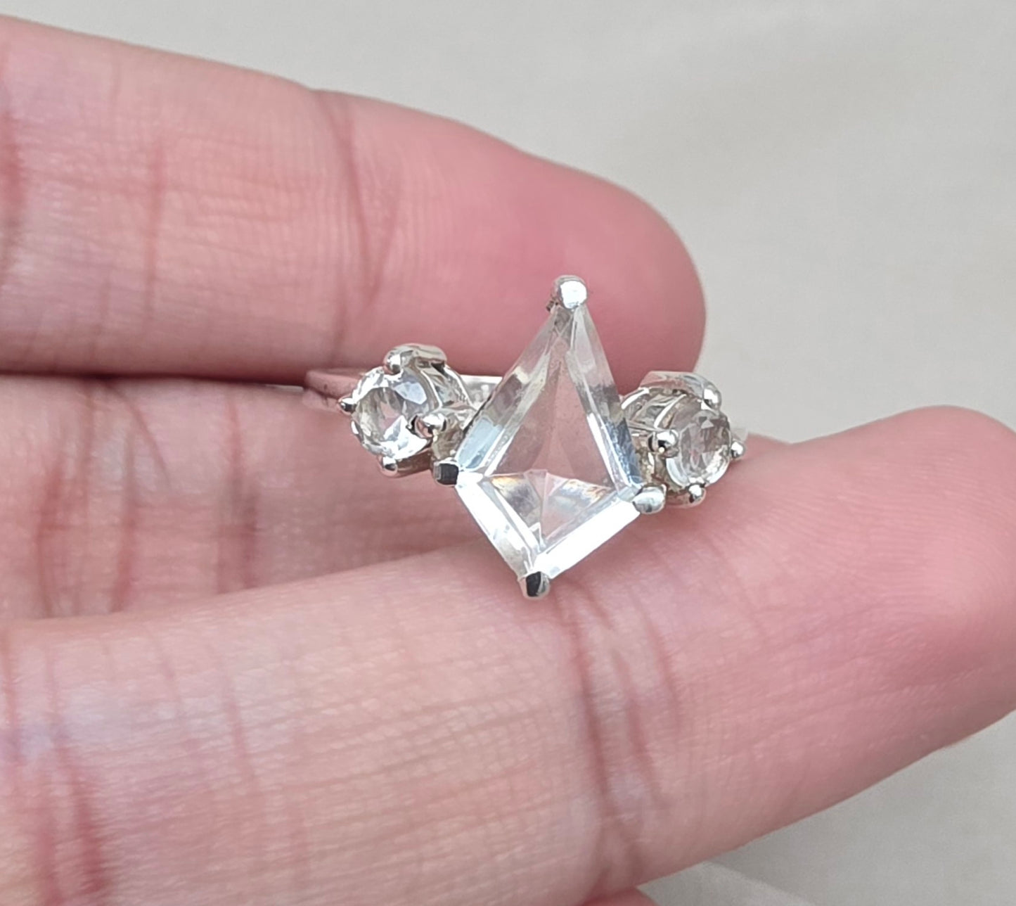 925 SOLID STERLING SILVER NATURAL CRYSTAL GEMSTONE HANDMADE RING, ALL SIZES AVAILABLE