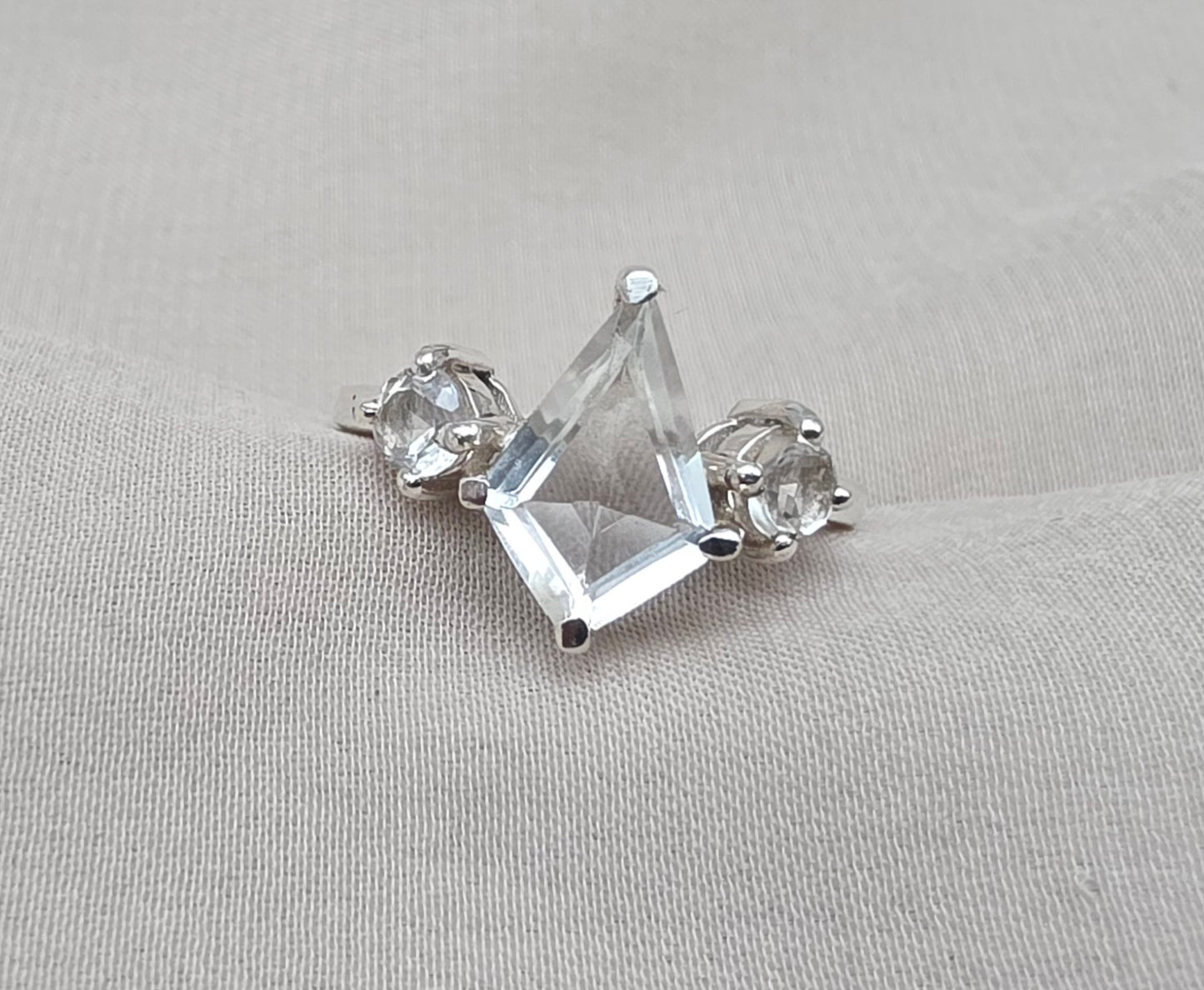 925 SOLID STERLING SILVER NATURAL CRYSTAL GEMSTONE HANDMADE RING, ALL SIZES AVAILABLE