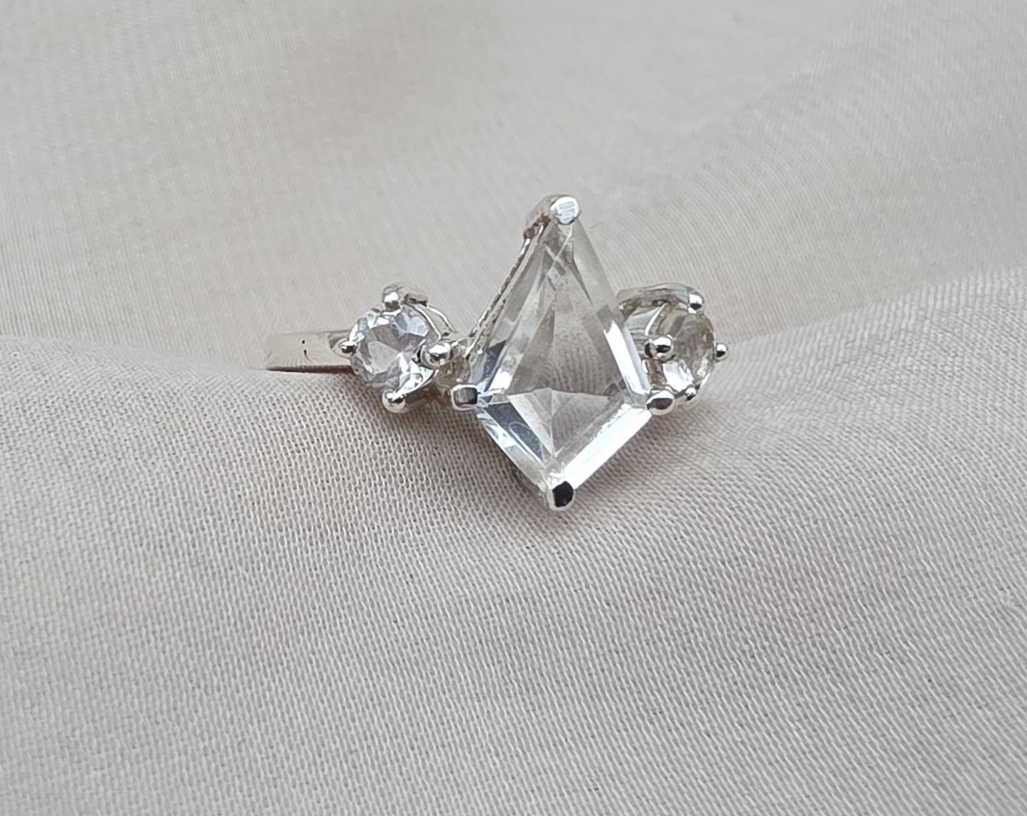 925 SOLID STERLING SILVER NATURAL CRYSTAL GEMSTONE HANDMADE RING, ALL SIZES AVAILABLE