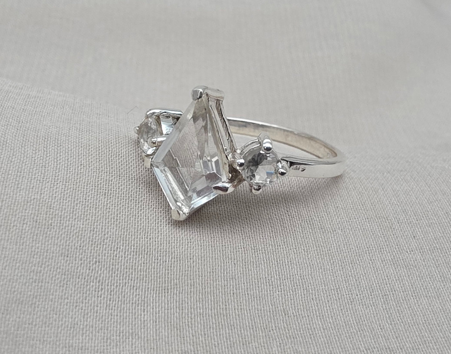 925 SOLID STERLING SILVER NATURAL CRYSTAL GEMSTONE HANDMADE RING, ALL SIZES AVAILABLE
