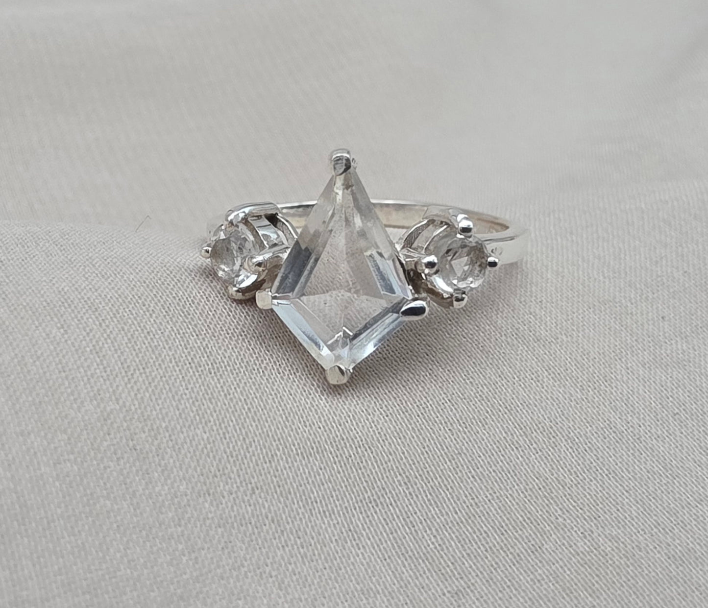 925 SOLID STERLING SILVER NATURAL CRYSTAL GEMSTONE HANDMADE RING, ALL SIZES AVAILABLE