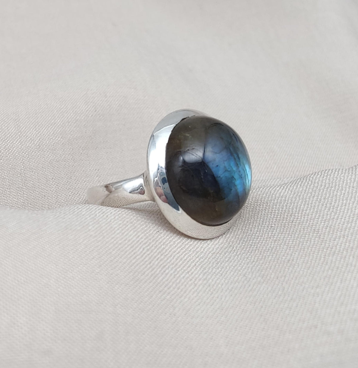 Blue Flash Labradorite Ring: 925 Sterling Silver Boho Jewelry