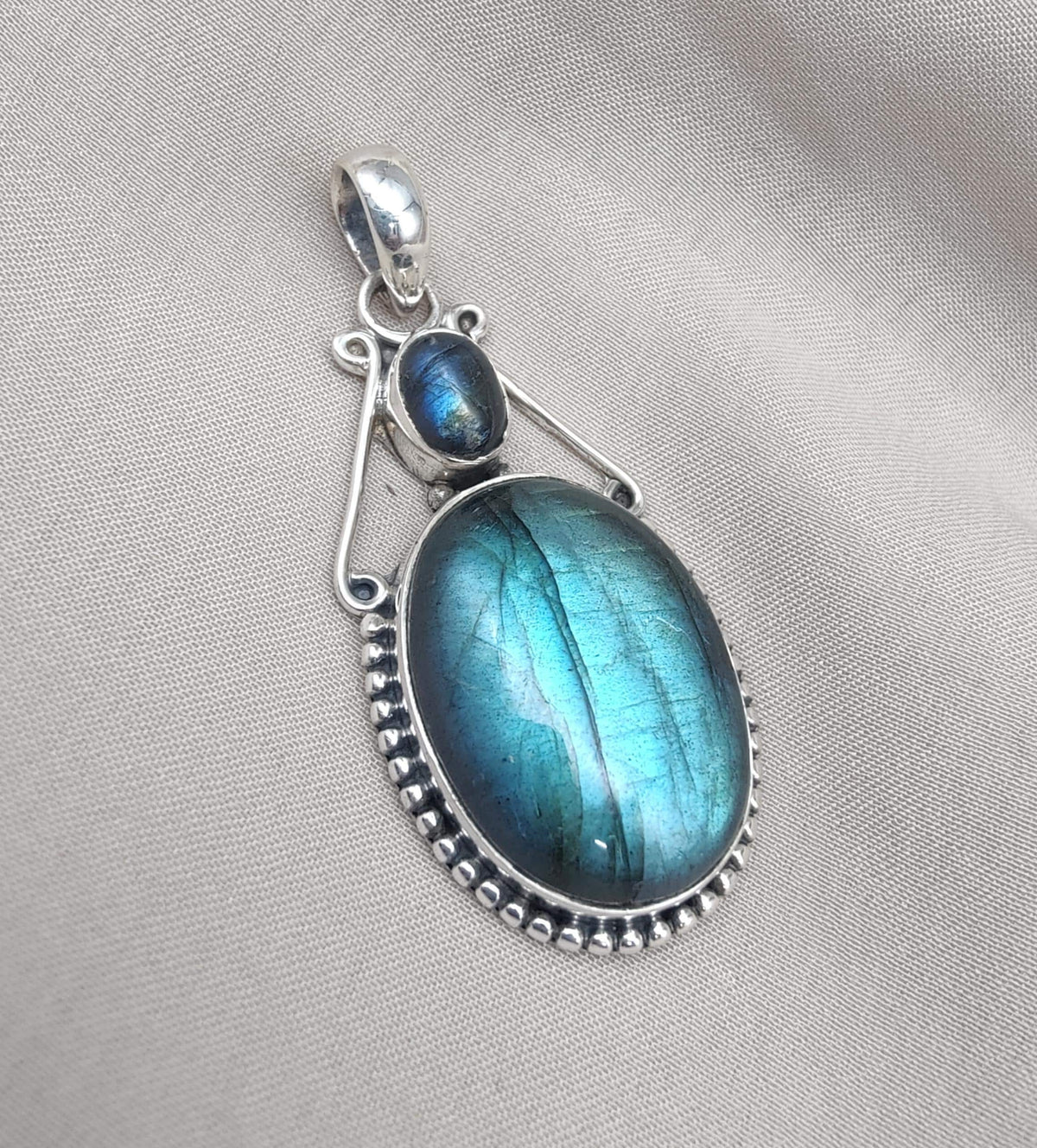 Labradorite Pendant: 925 Sterling Silver Blue Flash Boho Necklace