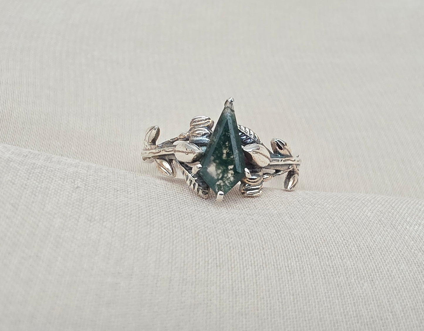 925 SOLID STERLING SILVER NATURAL MOSS AGATE GEMSTONE LEAF SILVER RING, ALL SIZES AVAILABLE