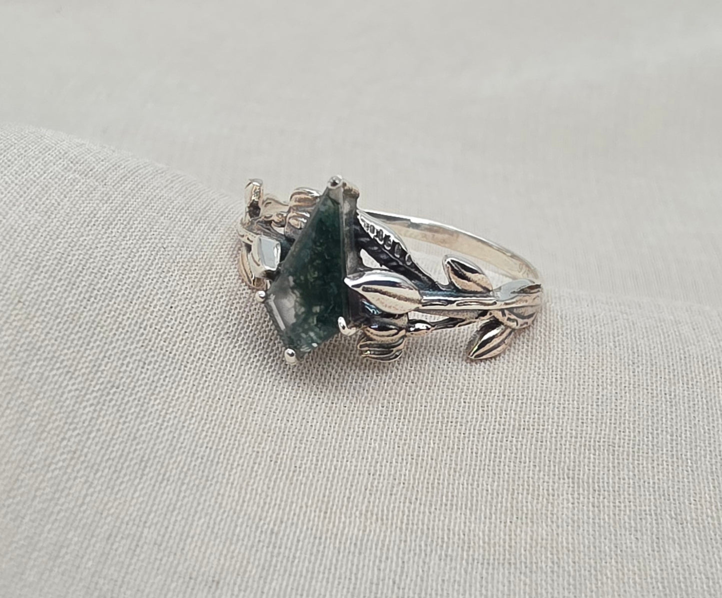 925 SOLID STERLING SILVER NATURAL MOSS AGATE GEMSTONE LEAF SILVER RING, ALL SIZES AVAILABLE