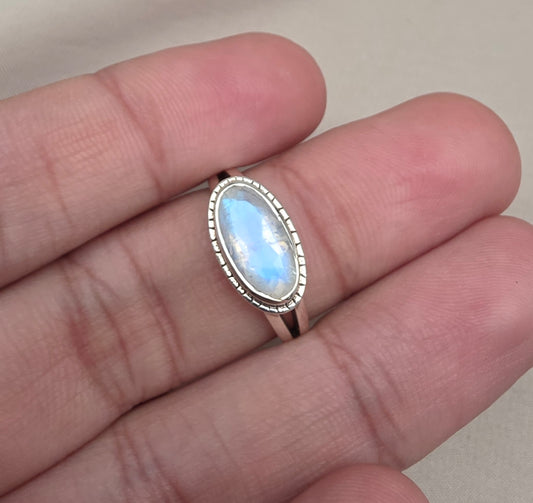 925 SOLID STERLING SILVER NATURAL MOONSTONE GEMSTONE HANDMADE RING, ALL SIZES AVAILABLE (Copy)