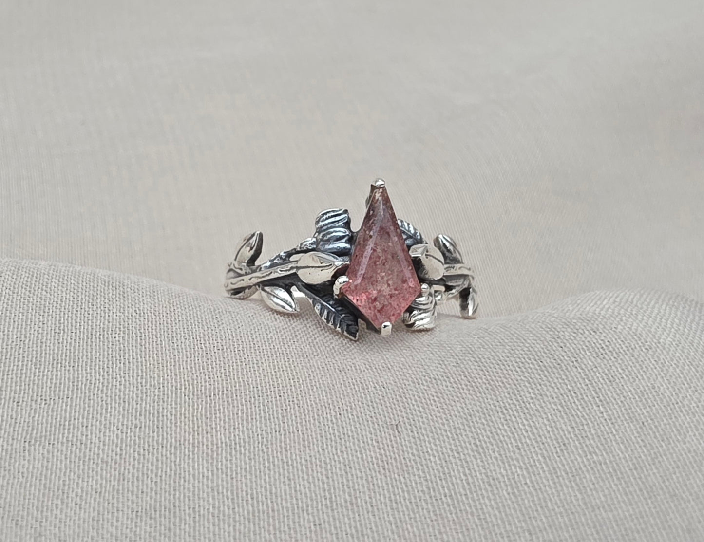 925 Sterling Silver Strawberry Quartz Ring Marquise Gemstone Leaf Ring Pink Quartz Boho Dainty Jewelry Gift for Her