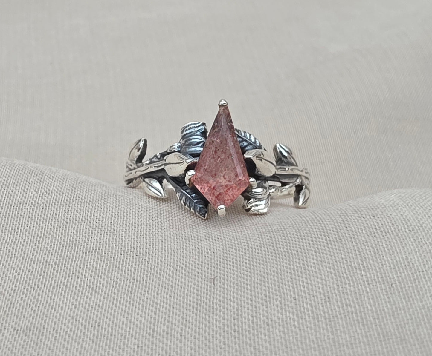 925 Sterling Silver Strawberry Quartz Ring Marquise Gemstone Leaf Ring Pink Quartz Boho Dainty Jewelry Gift for Her