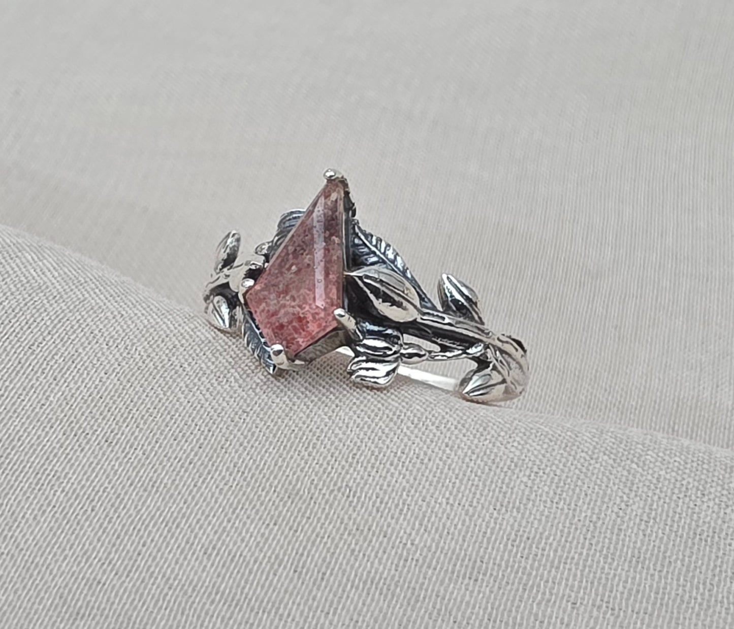 925 Sterling Silver Strawberry Quartz Ring Marquise Gemstone Leaf Ring Pink Quartz Boho Dainty Jewelry Gift for Her
