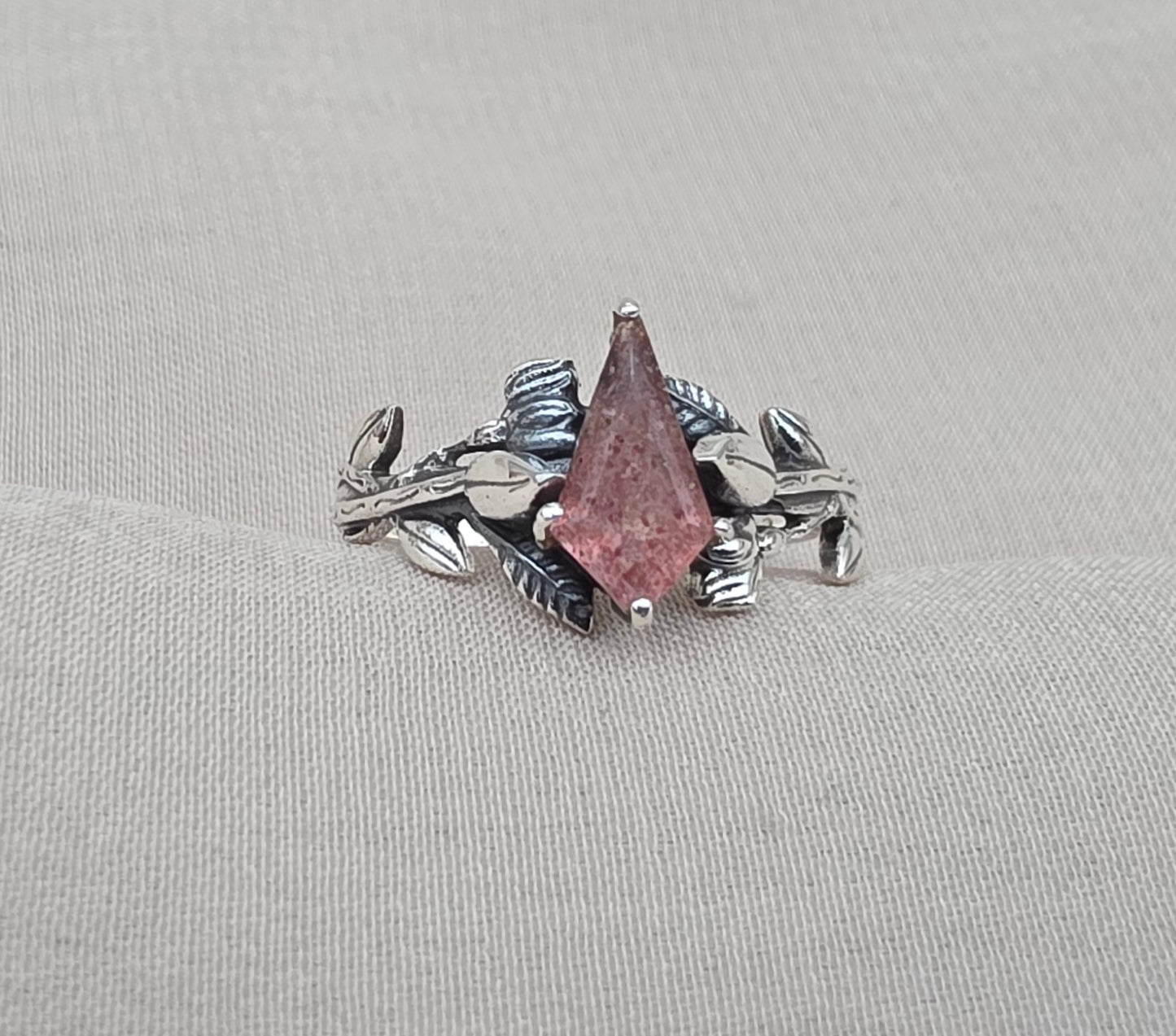 925 Sterling Silver Strawberry Quartz Ring Marquise Gemstone Leaf Ring Pink Quartz Boho Dainty Jewelry Gift for Her