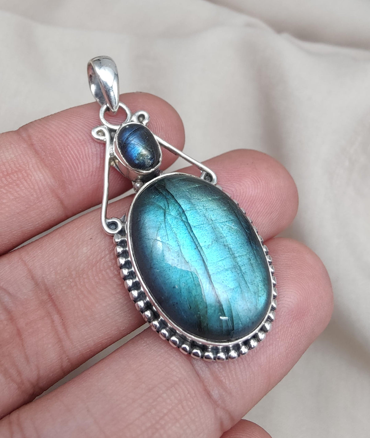 Labradorite Pendant: 925 Sterling Silver Blue Flash Boho Necklace