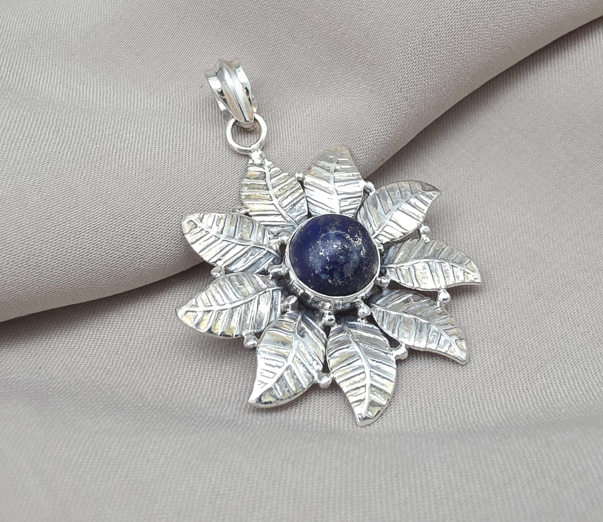Lapis Lazuli Pendant: 925 Sterling Silver Floral Filigree Necklace