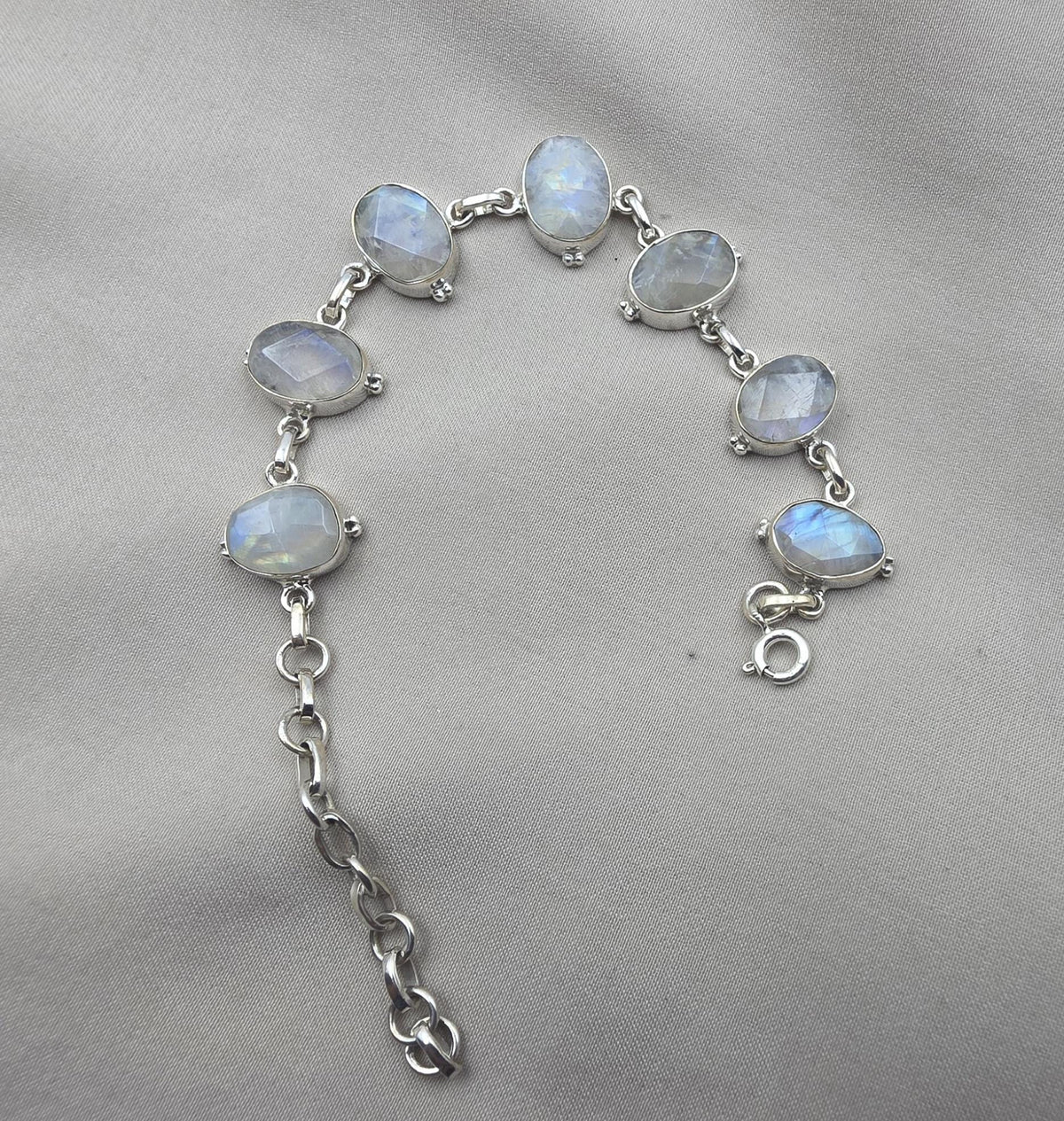Rainbow Moonstone 925 Sterling Silver Bracelet Natural Oval Link Jewelry