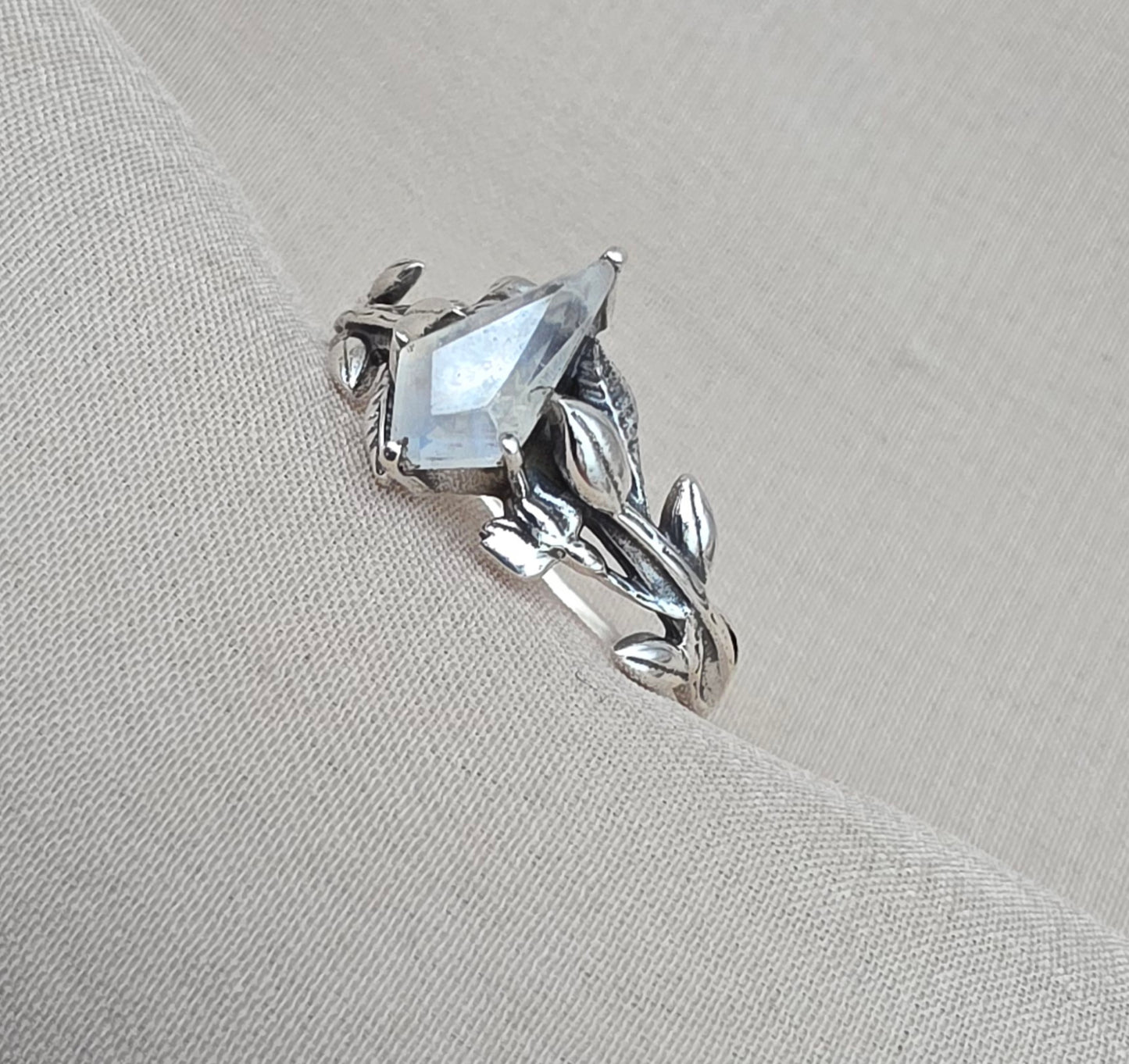 925 Sterling Silver Moonstone Ring Marquise Gemstone Leaf Ring Boho Dainty Jewelry Gift for Her