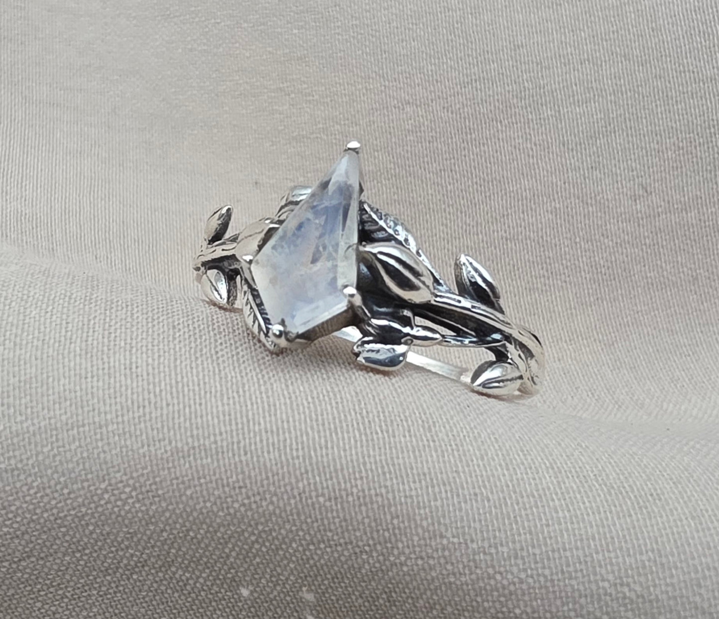 925 Sterling Silver Moonstone Ring Marquise Gemstone Leaf Ring Boho Dainty Jewelry Gift for Her