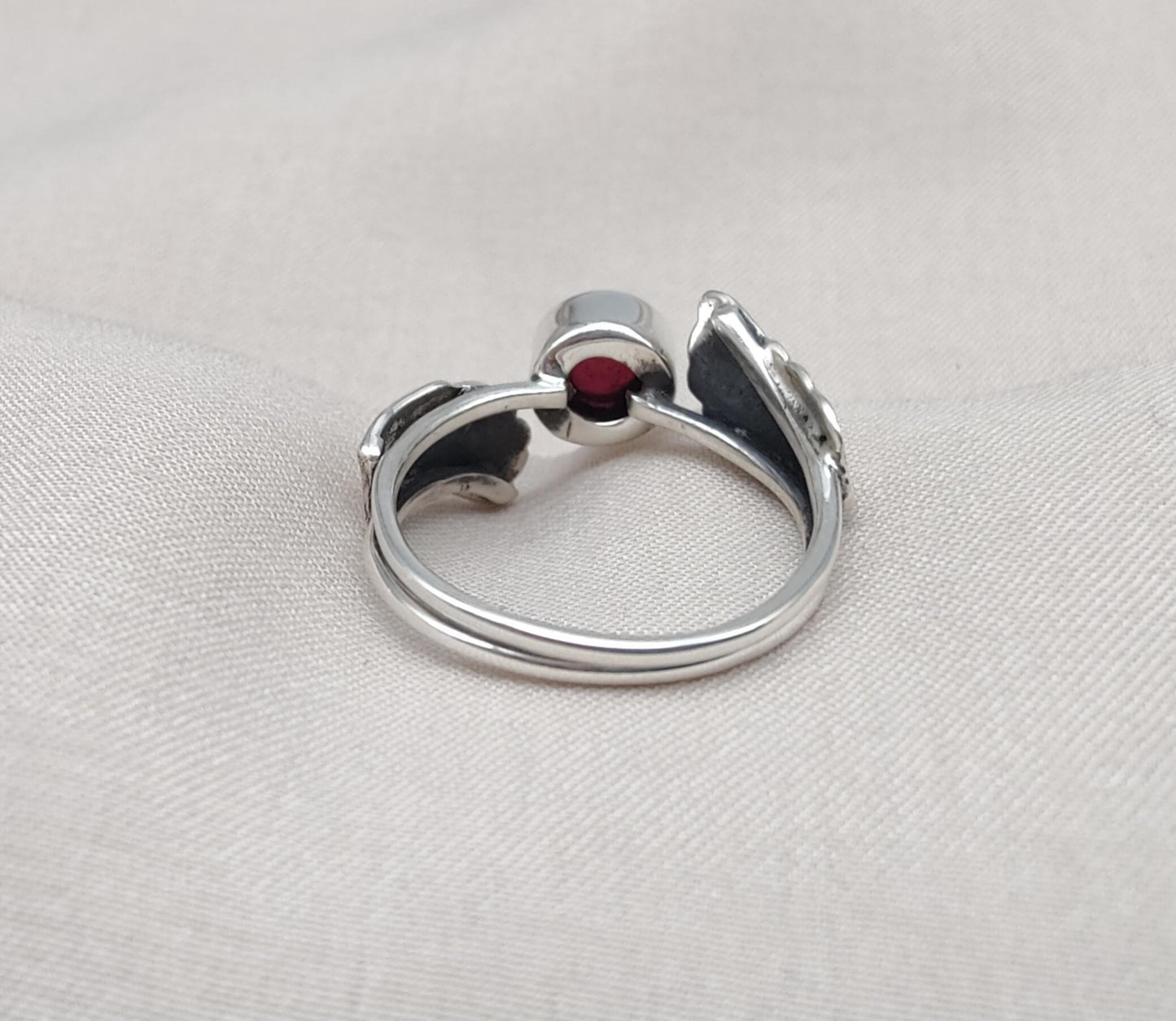 Red Garnet 925 Sterling Silver Ring – Adjustable Leaf Design, Natural Gemstone January Birthstone Jewelry