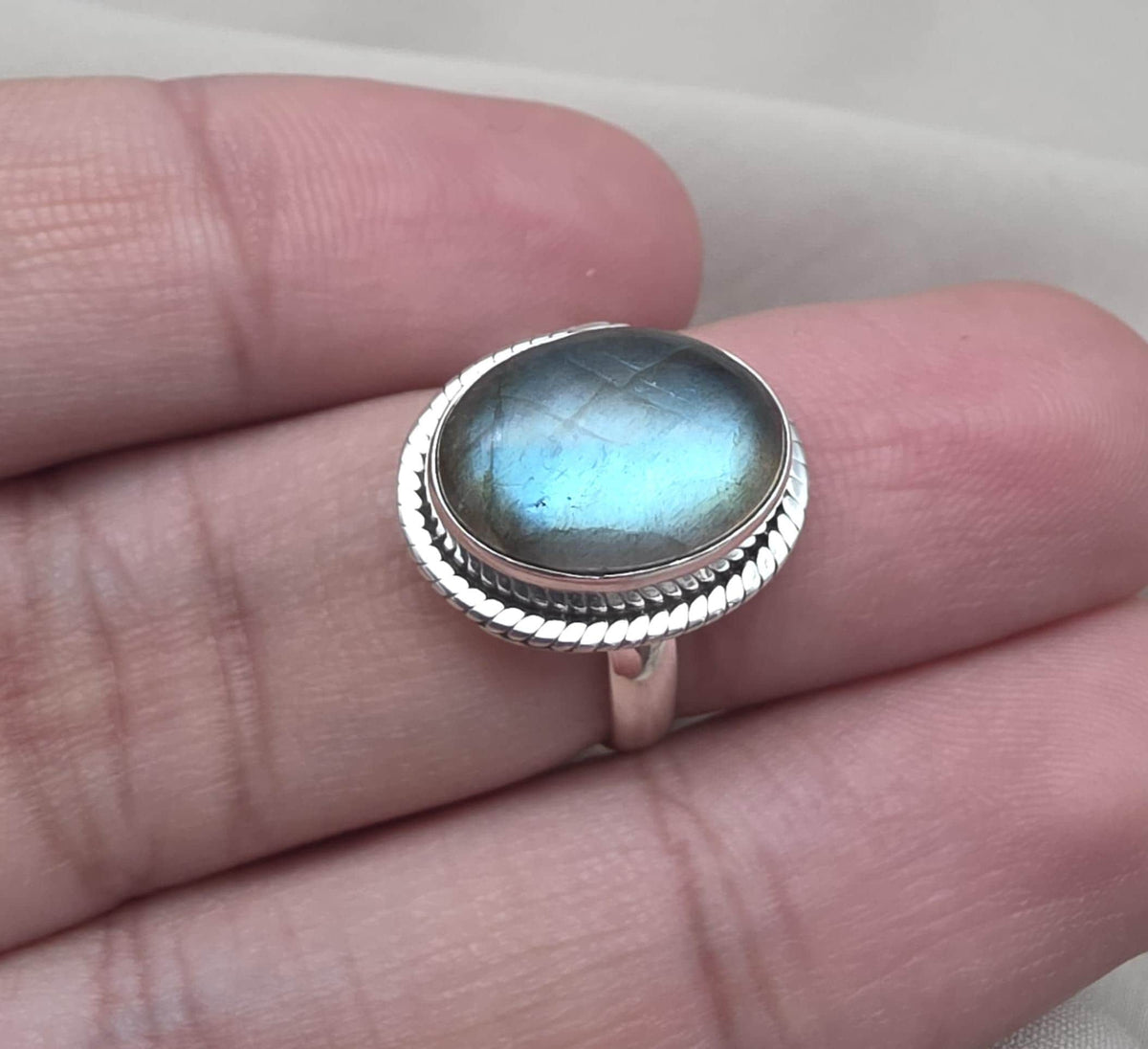 Labradorite Ring 925 Sterling Silver Natural Blue Flash Gemstone Ring Boho Statement Jewelry