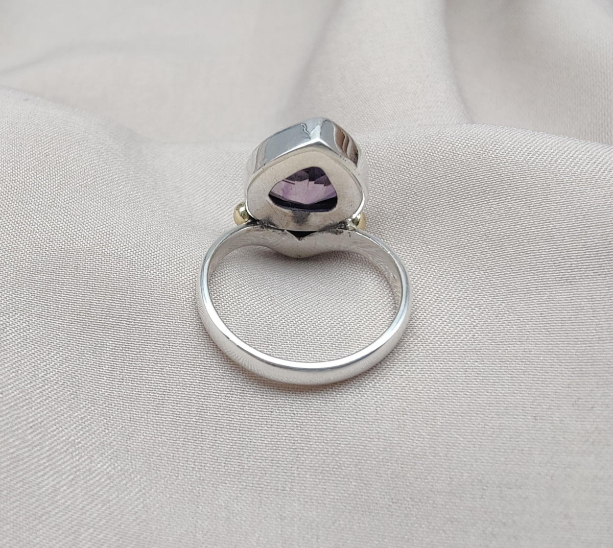 Amethyst Teardrop Ring: 925 Sterling Silver, Gold Shell Motif
