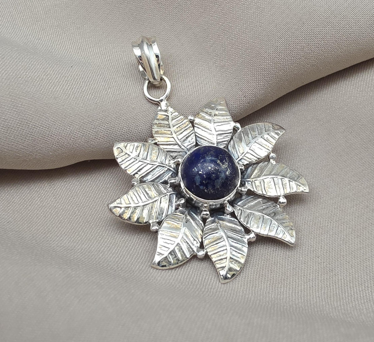 Lapis Lazuli Pendant: 925 Sterling Silver Floral Filigree Necklace