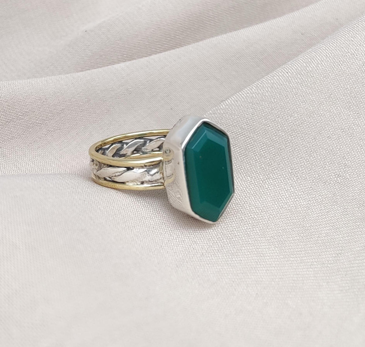 Green Onyx Sterling Silver Ring: Handmade Dual-Tone Band, Hexagon Cut