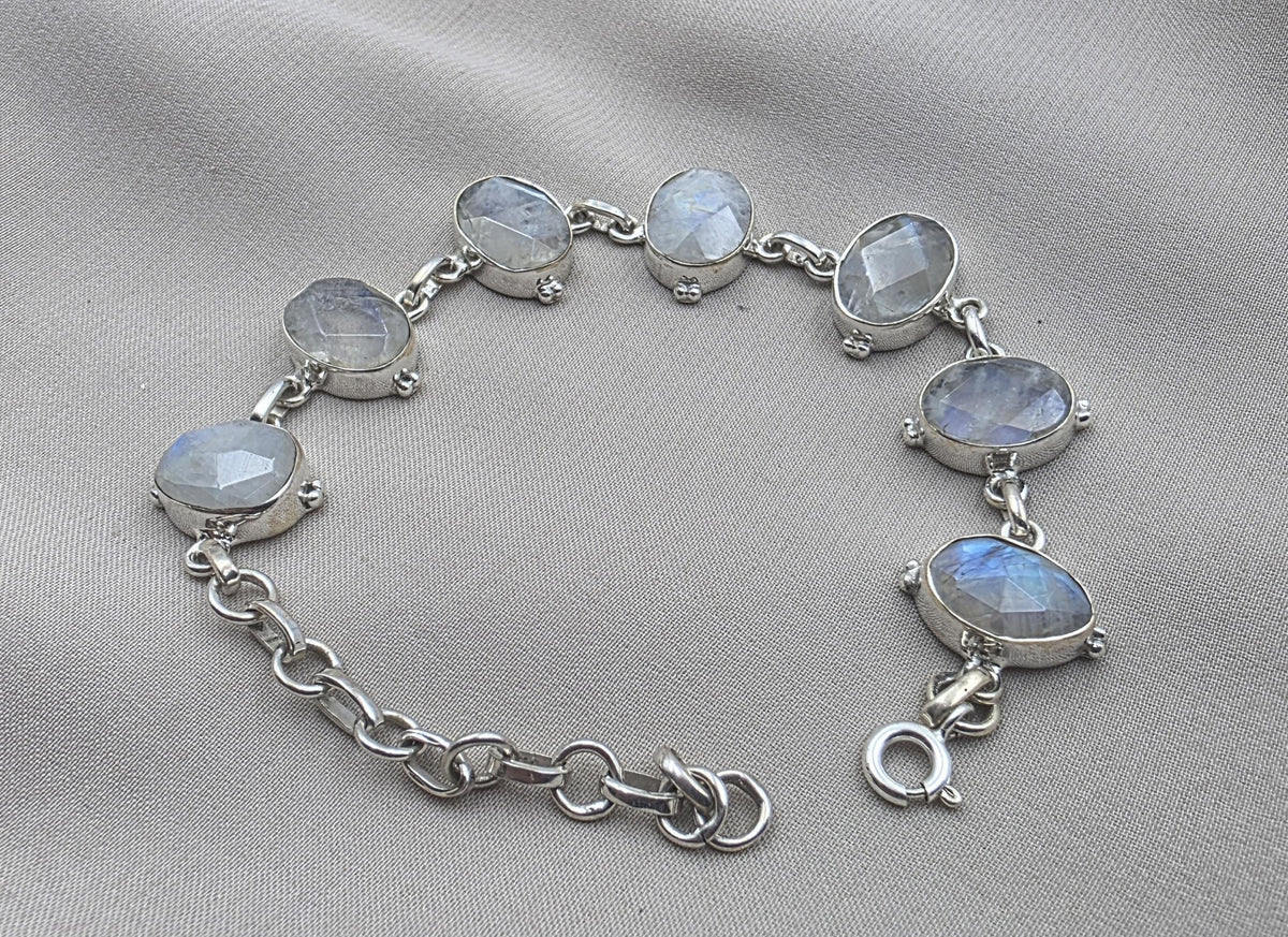 Rainbow Moonstone 925 Sterling Silver Bracelet Natural Oval Link Jewelry