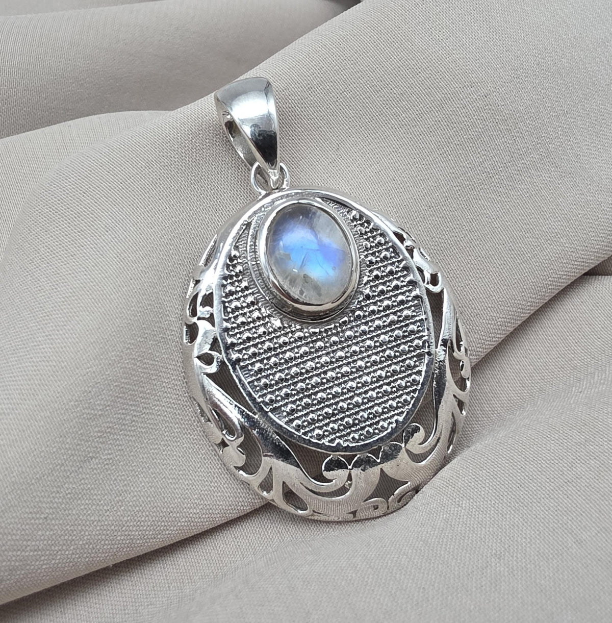 Rainbow Moonstone Pendant 925 Sterling Silver Moon Design Necklace June Birthstone Crystal Jewelry Gift