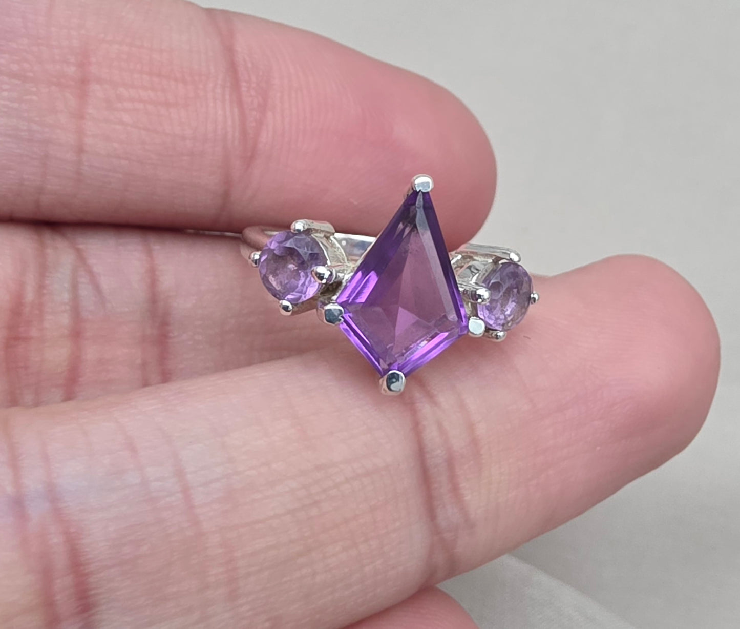 925 SOLID STERLING SILVER NATURAL AMETHYST GEMSTONE HANDMADE RING, ALL SIZES AVAILABLE