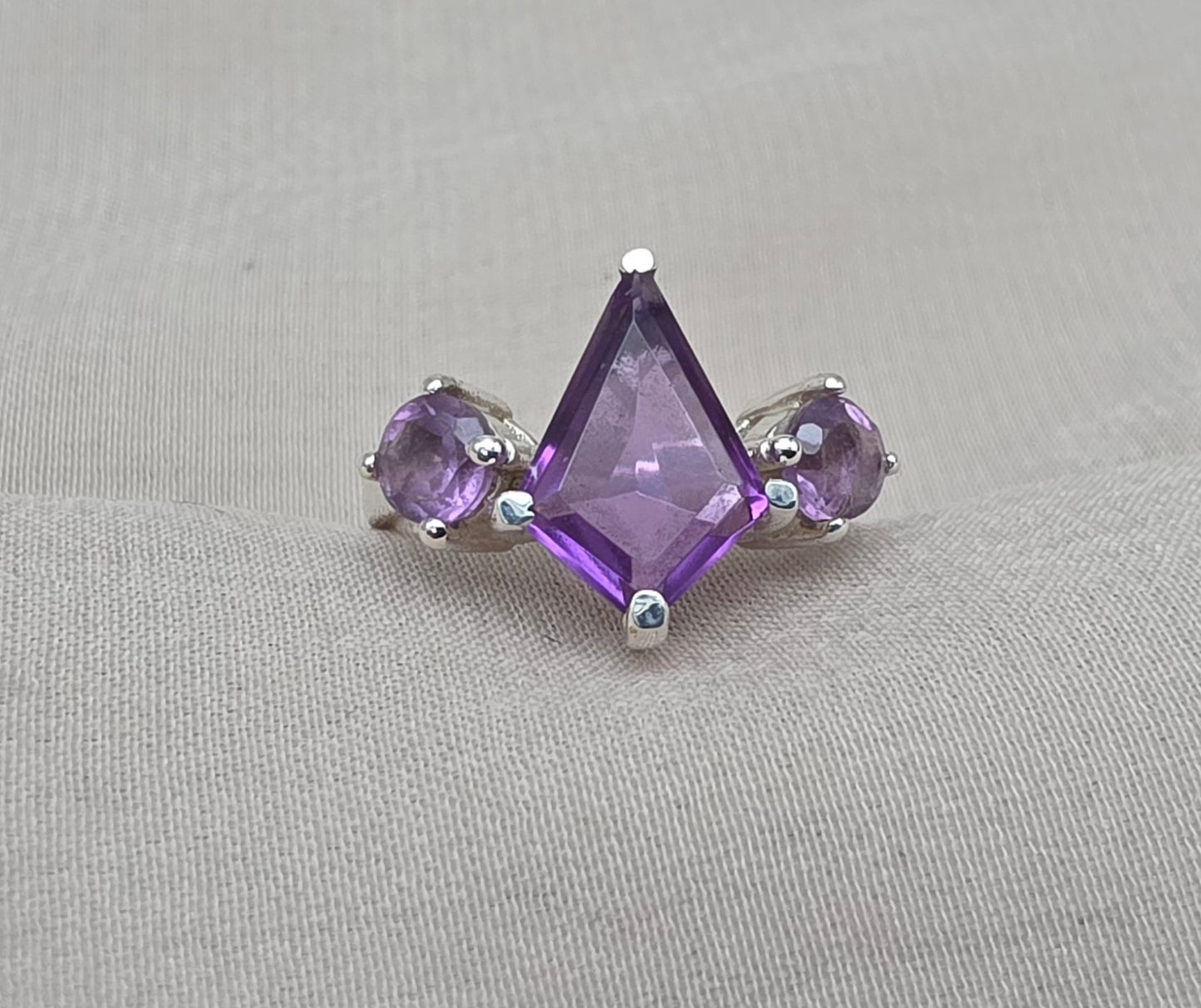 925 SOLID STERLING SILVER NATURAL AMETHYST GEMSTONE HANDMADE RING, ALL SIZES AVAILABLE