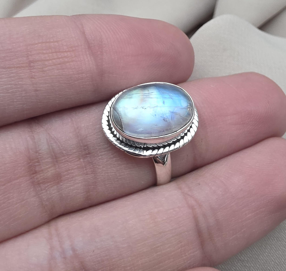 Rainbow Moonstone Ring : 925 Sterling Silver Blue Flash Crystal Ring June Birthstone Jewelry