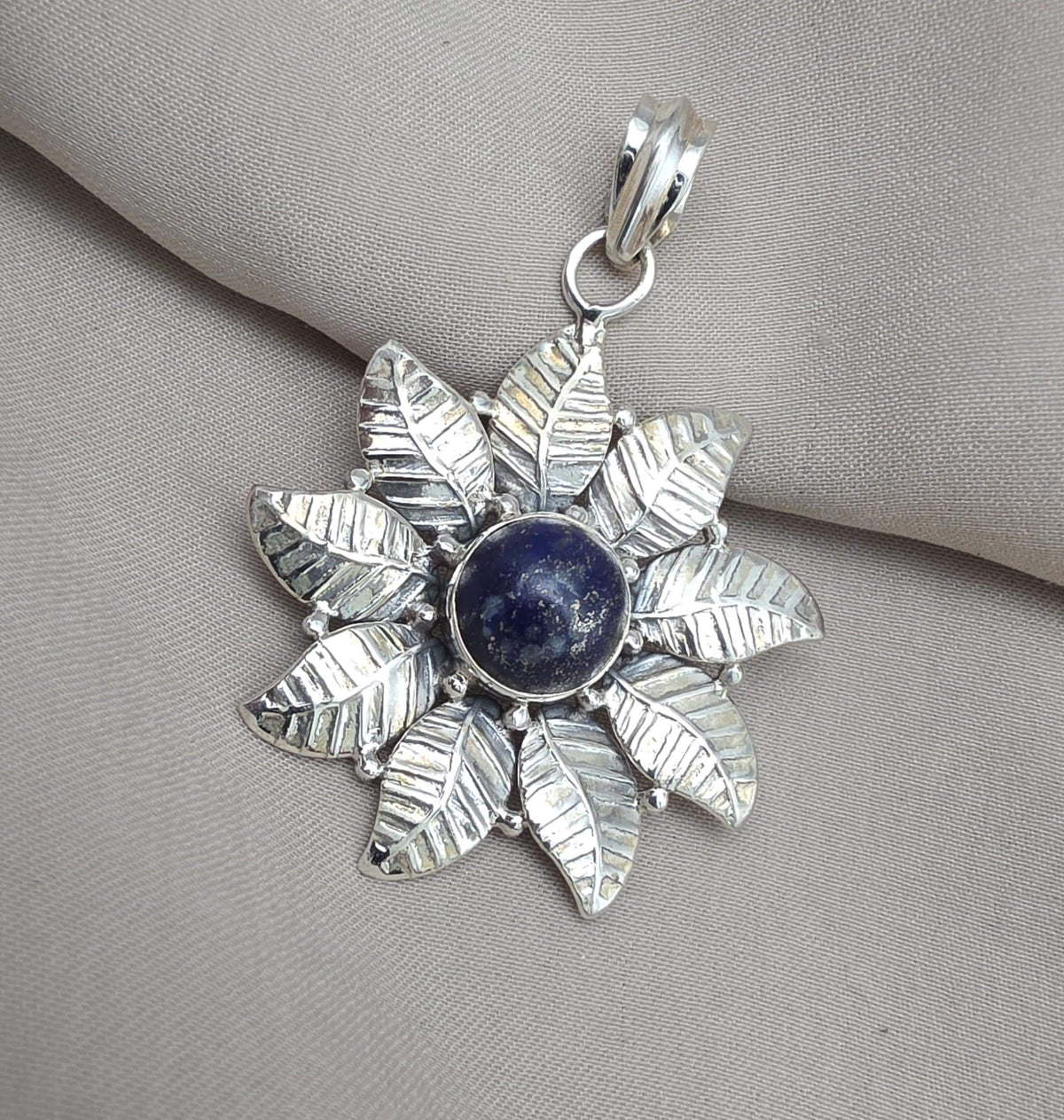 Lapis Lazuli Pendant: 925 Sterling Silver Floral Filigree Necklace