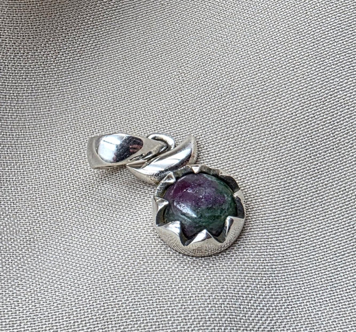 925 Sterling Silver Ruby Zoisite Pendant Natural Round Cabochon Gemstone Floral Necklace Charm