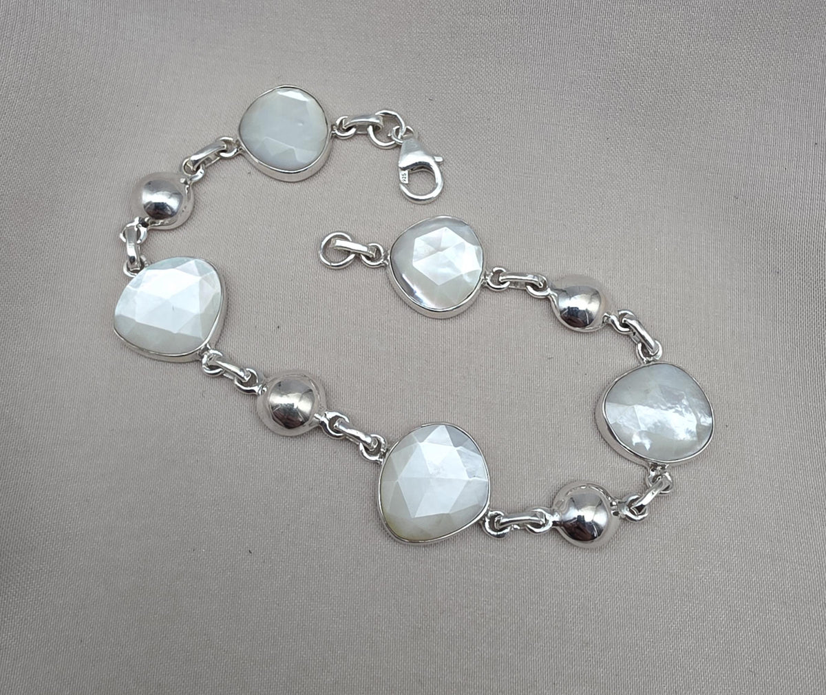 Mother of Pearl 925 Sterling Silver Bracelet Natural Shell Handmade