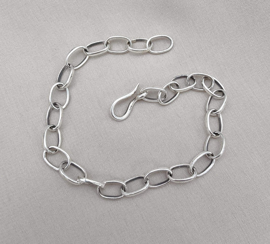Handmade Sterling Silver Oval Link Bracelet: Minimalist Unisex Jewelry