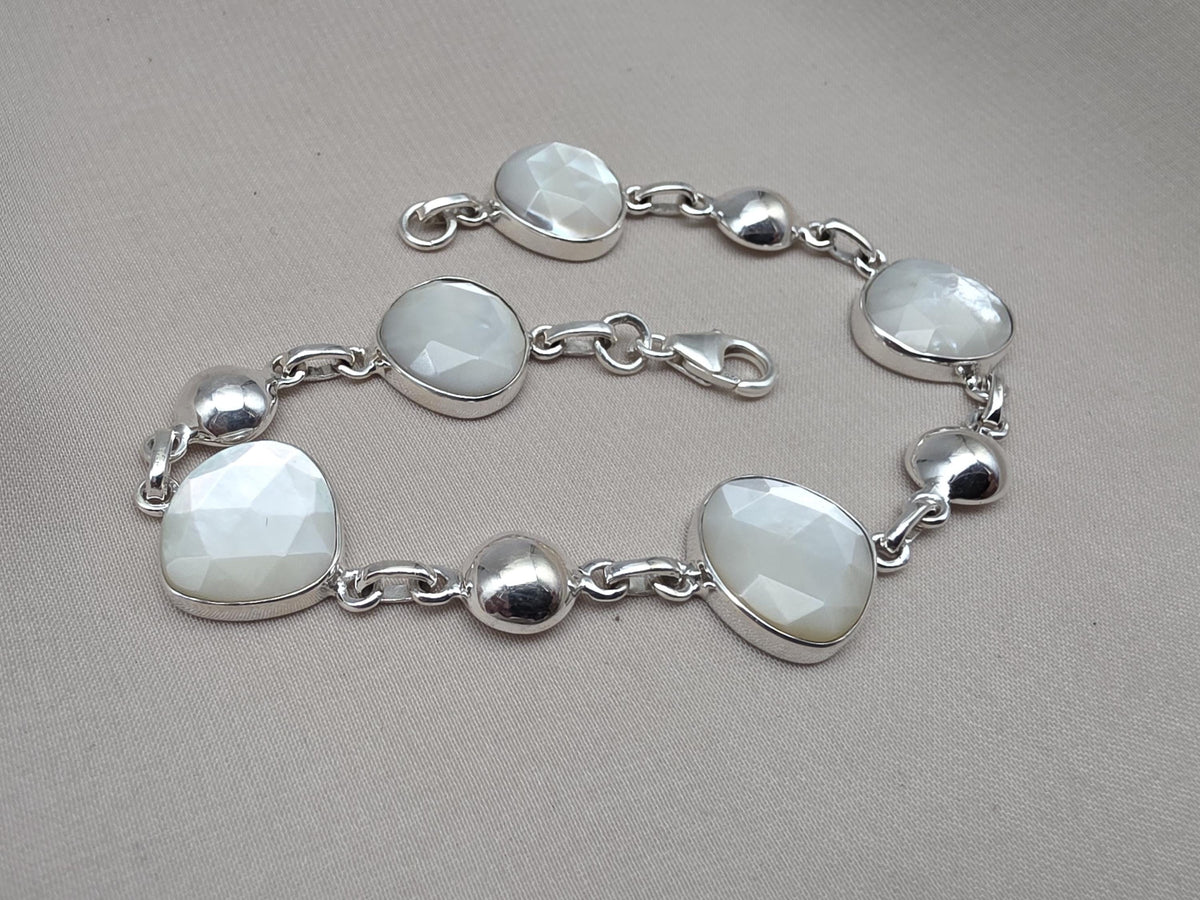 Mother of Pearl 925 Sterling Silver Bracelet Natural Shell Handmade