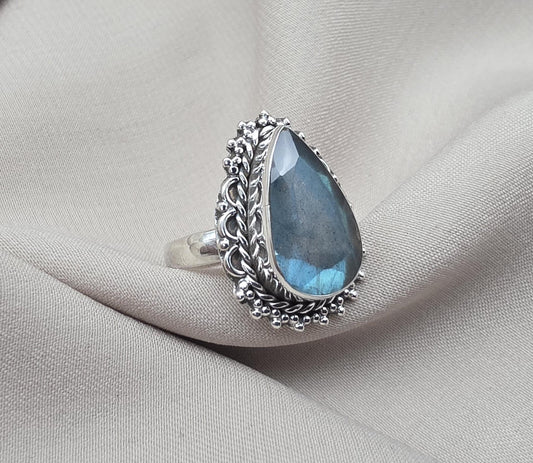 Labradorite Ring 925 Sterling Silver Natural Blue Flash Gemstone Ring Handmade Boho Jewelry