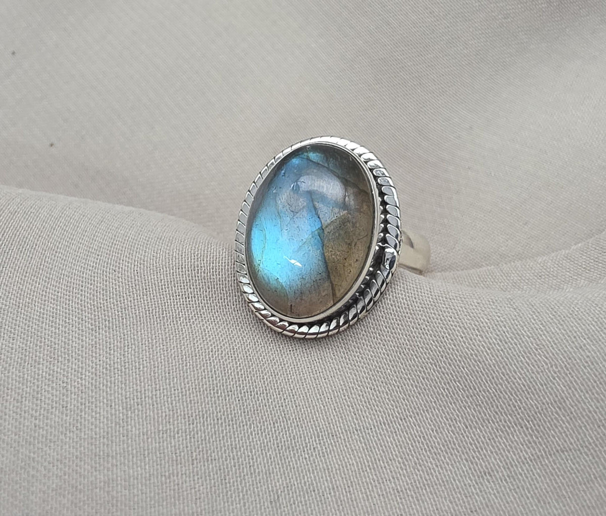 Labradorite Ring 925 Sterling Silver Natural Blue Flash Gemstone Ring Boho Statement Jewelry