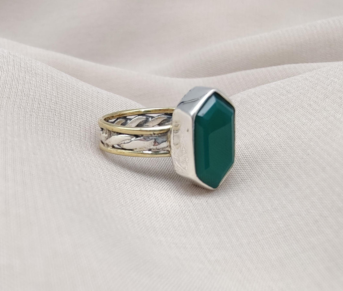 Green Onyx Sterling Silver Ring: Handmade Dual-Tone Band, Hexagon Cut