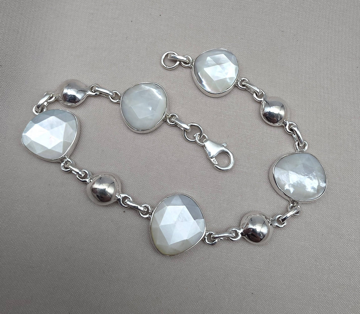 Mother of Pearl 925 Sterling Silver Bracelet Natural Shell Handmade