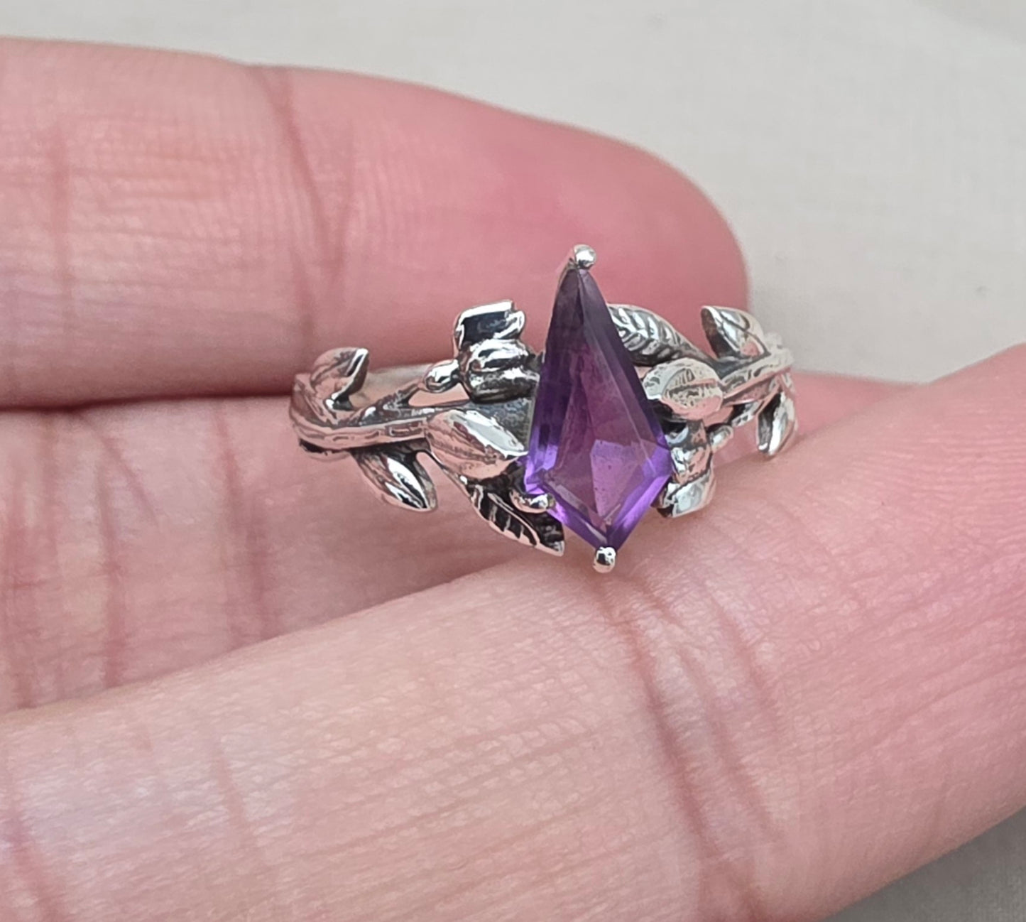 925 SOLID STERLING SILVER NATURAL AMETHYST GEMSTONE HANDMADE RING, BRIDAL RING ALL SIZES AVAILABLE