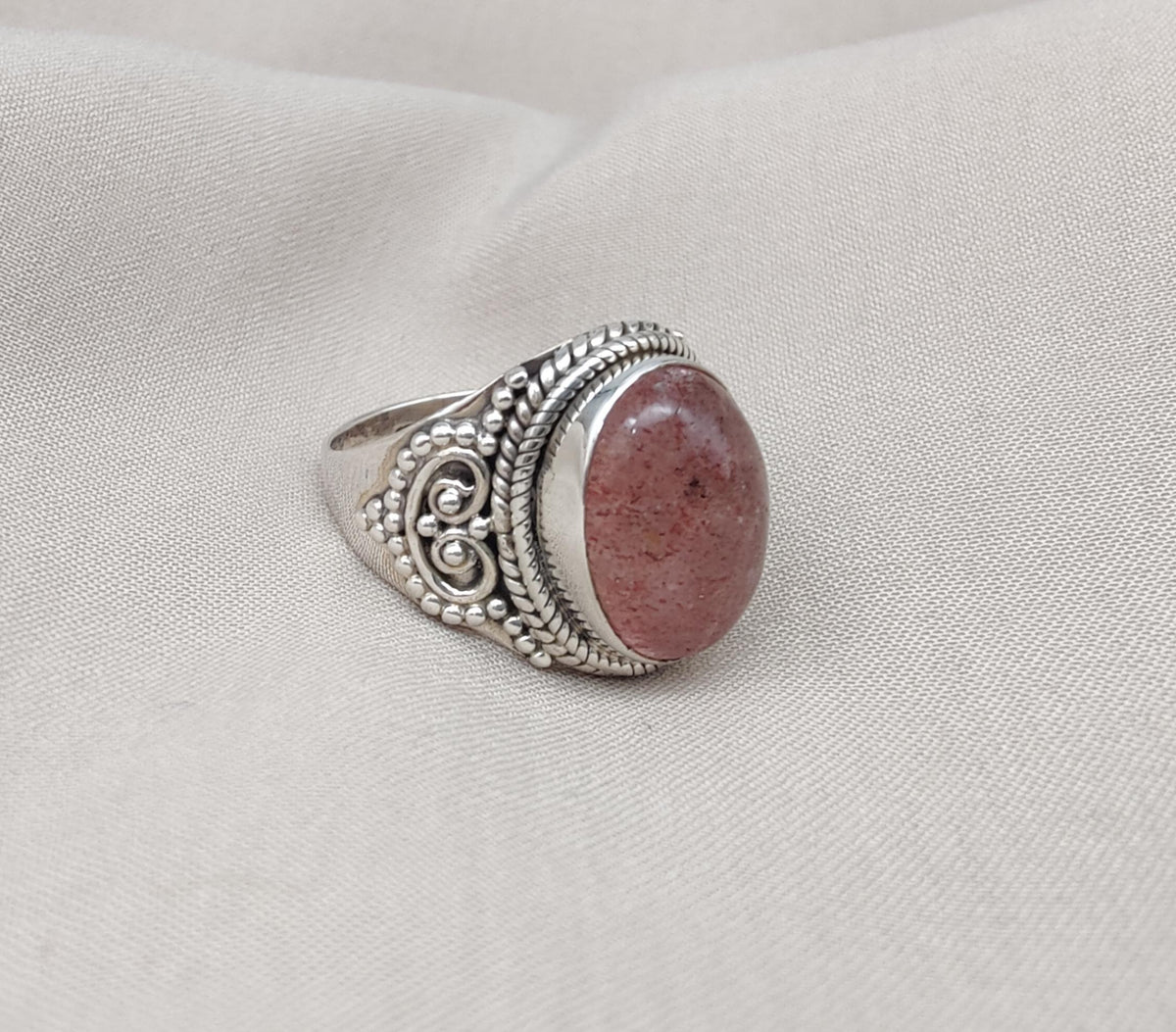 Strawberry Quartz 925 Sterling Silver Ring: Handmade Boho Gemstone Jewelry