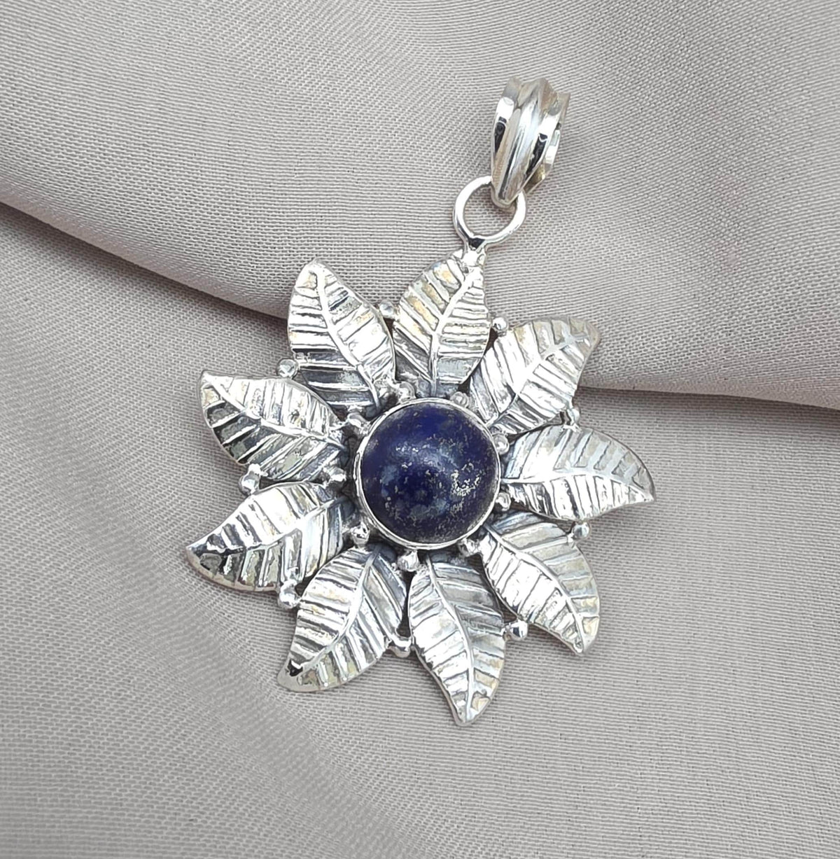 Lapis Lazuli Pendant: 925 Sterling Silver Floral Filigree Necklace