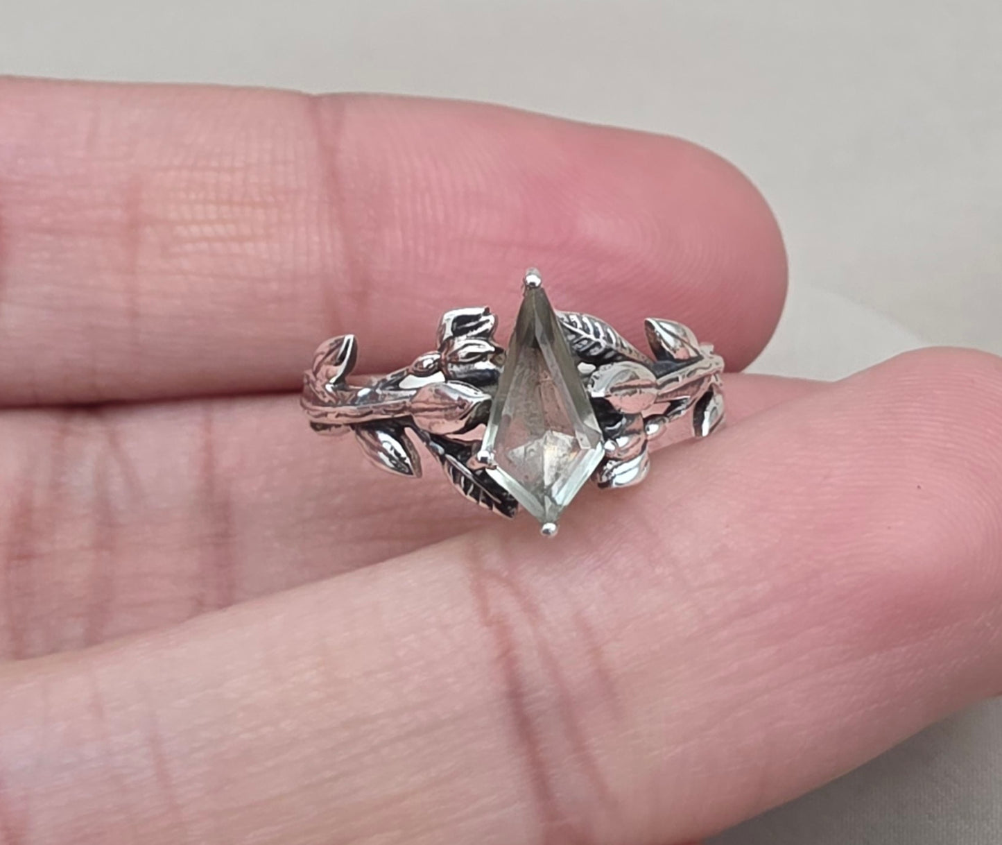 925 SOLID STERLING SILVER NATURAL GREEN AMETHYST GEMSTONE HANDMADE RING, BRIDAL RING ALL SIZES AVAILABLE
