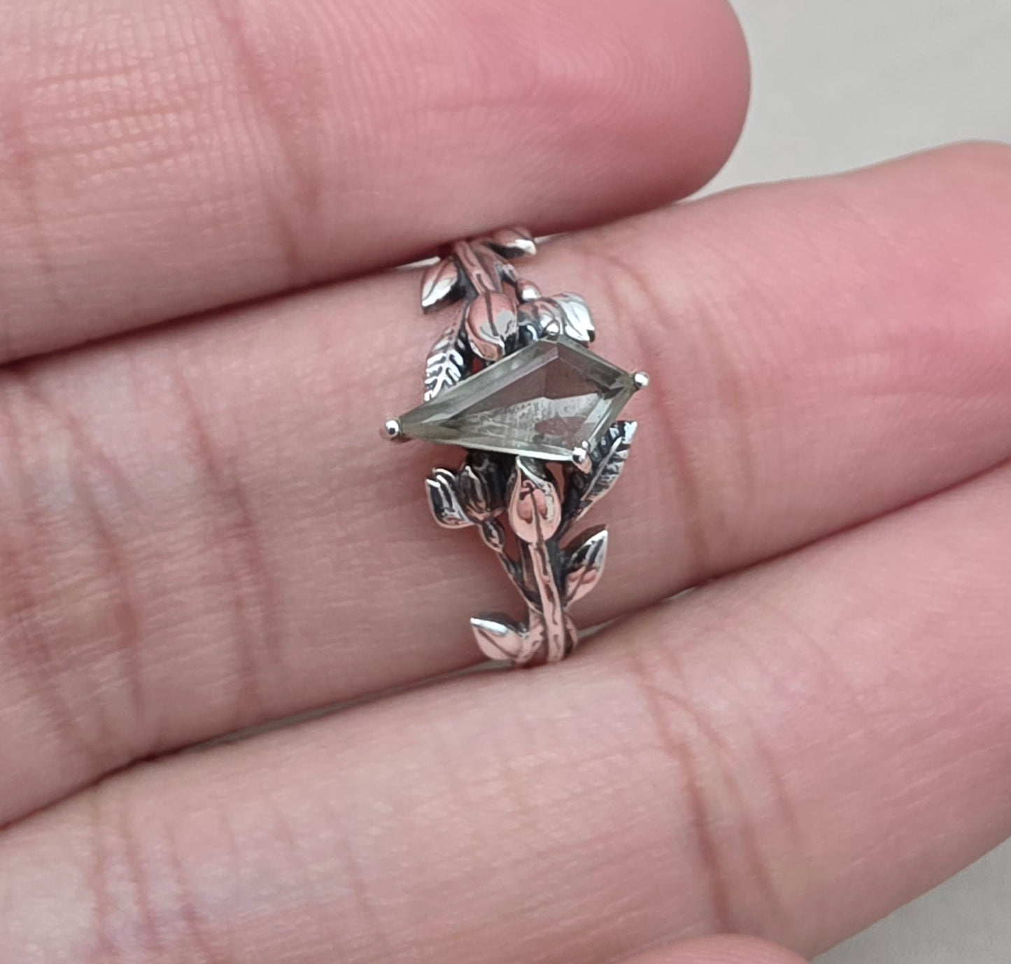 925 SOLID STERLING SILVER NATURAL GREEN AMETHYST GEMSTONE HANDMADE RING, BRIDAL RING ALL SIZES AVAILABLE