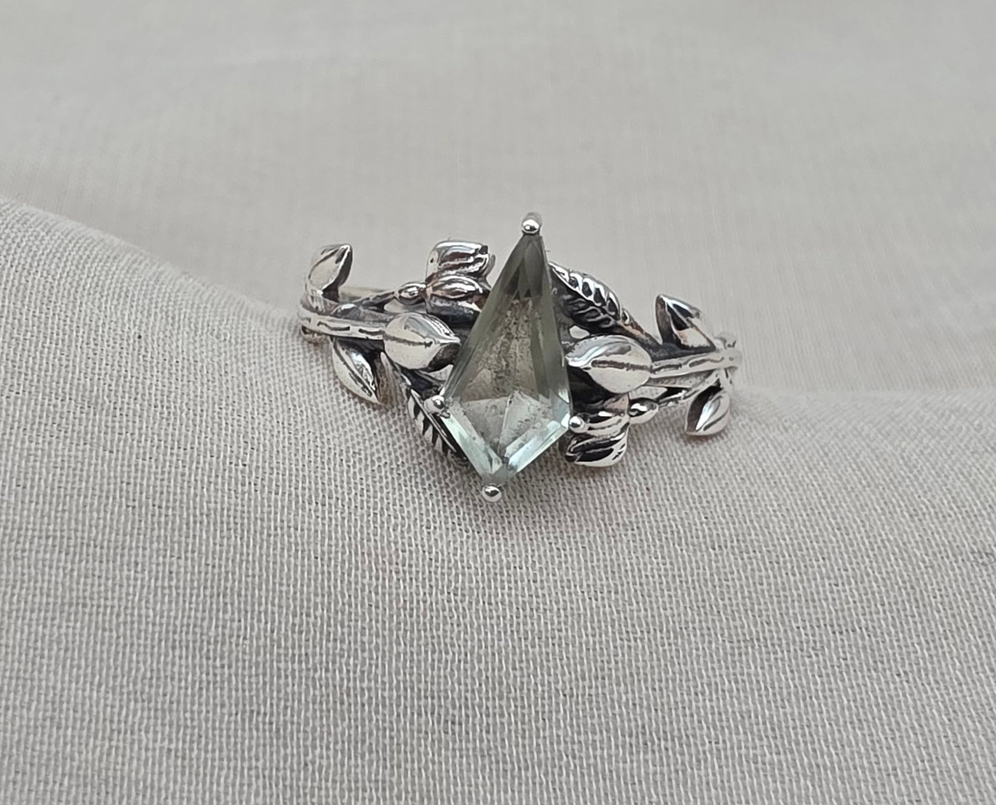 925 SOLID STERLING SILVER NATURAL GREEN AMETHYST GEMSTONE HANDMADE RING, BRIDAL RING ALL SIZES AVAILABLE
