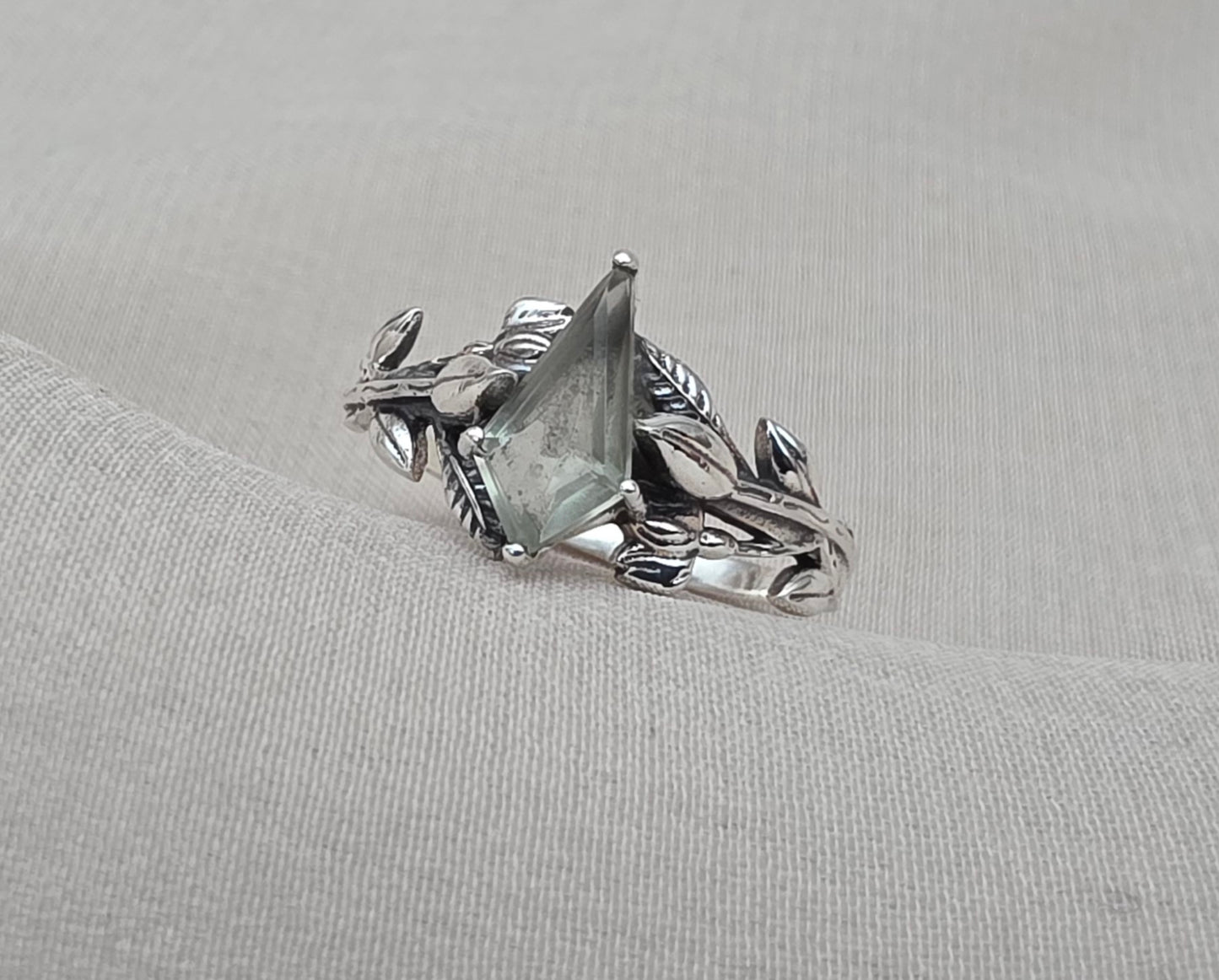 925 SOLID STERLING SILVER NATURAL GREEN AMETHYST GEMSTONE HANDMADE RING, BRIDAL RING ALL SIZES AVAILABLE